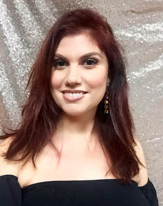 Lisa Henriksen, hair stylist at Aspire Hair Design Citrus Heights, CA